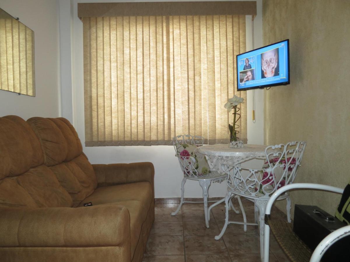 Apto Canto Do Forte - Praia Grande - Local Privilegiado - 100 Metros Da Praia - Internet Inclusa Kültér fotó
